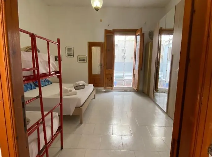 Gh Al Fortino Bilocale Con Giardino Carloforte (Isola di San Pietro)